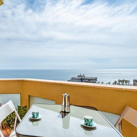 Catania Seaview Apartment With Balcony Buitenkant foto