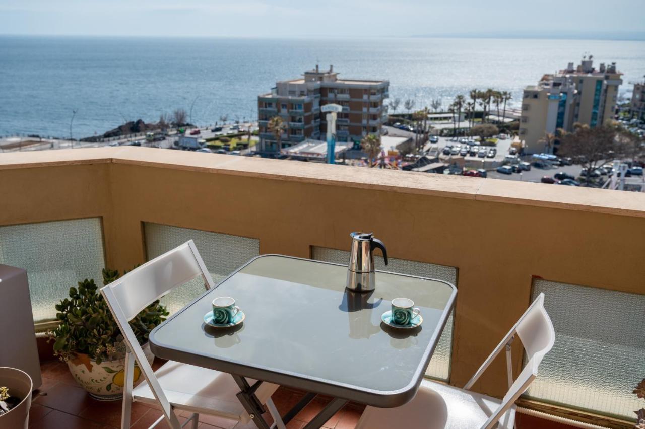Catania Seaview Apartment With Balcony Buitenkant foto
